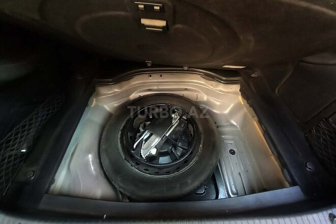 Mercedes E 350 2009, 204,000 km - 3.5 l - Bakı