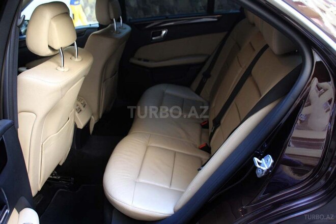 Mercedes E 350 2009, 204,000 km - 3.5 l - Bakı