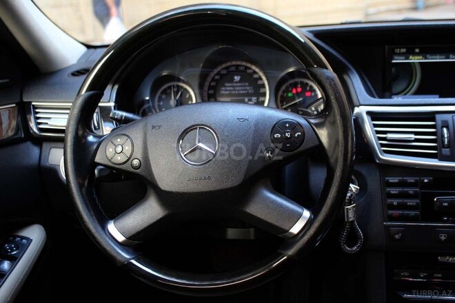 Mercedes E 350 2009, 204,000 km - 3.5 l - Bakı