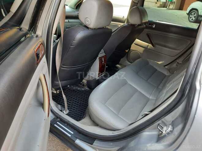 Volkswagen Passat 2002, 238,276 km - 1.8 л - Bakı