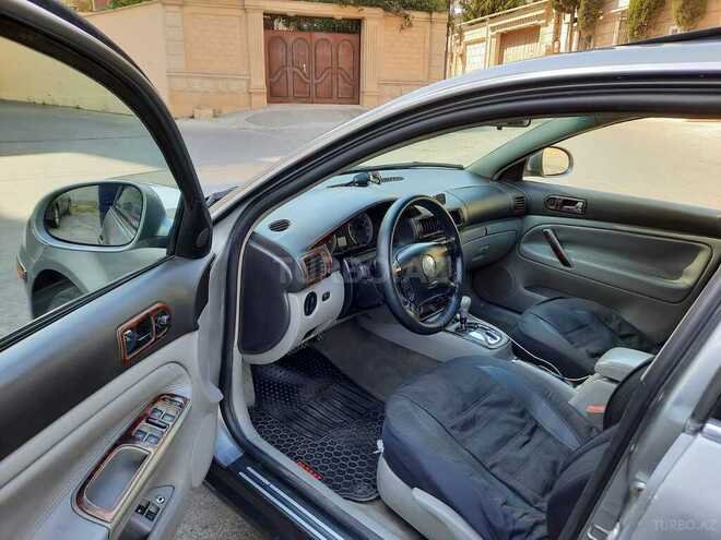 Volkswagen Passat 2002, 238,276 km - 1.8 л - Bakı