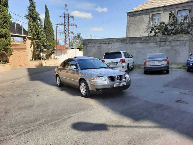 Volkswagen Passat 2002, 238,276 km - 1.8 л - Bakı