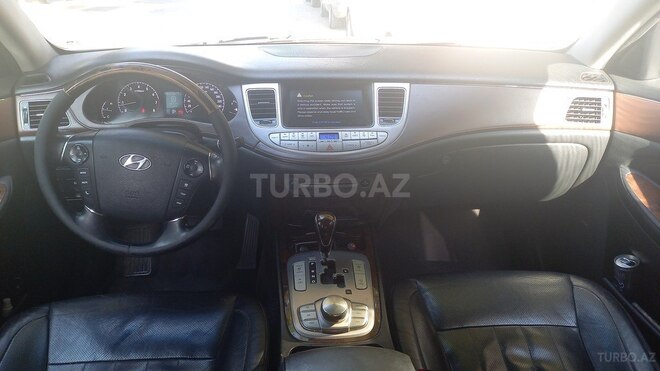 Hyundai Genesis 2011, 233,000 km - 3.8 l - Bakı