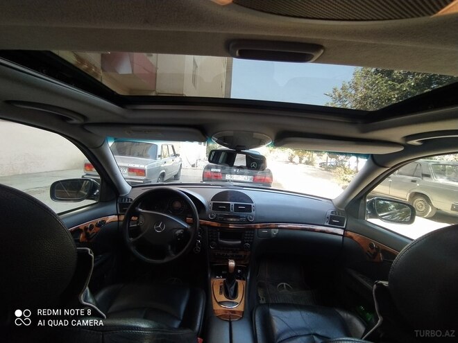 Mercedes E 320 2002, 368,700 km - 3.2 l - Bakı