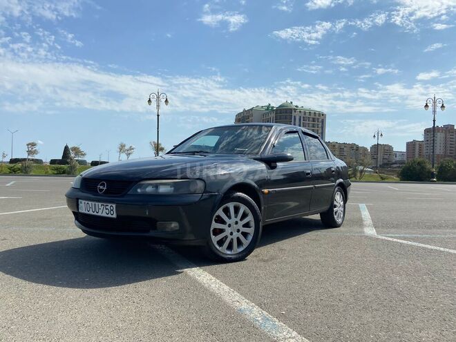 Opel Vectra 1996, 418,000 km - 1.8 л - Sumqayıt