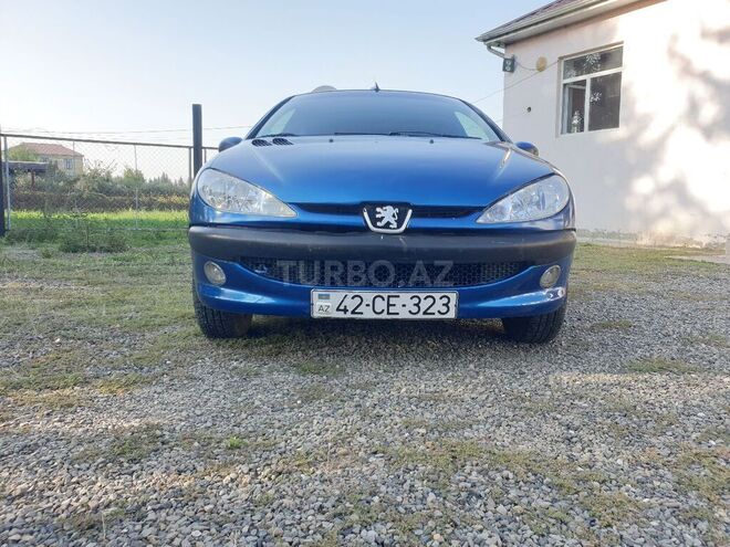 Peugeot 206 2008, 15,689 km - 1.4 l - Lənkəran