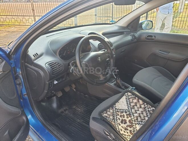 Peugeot 206 2008, 15,689 km - 1.4 l - Lənkəran