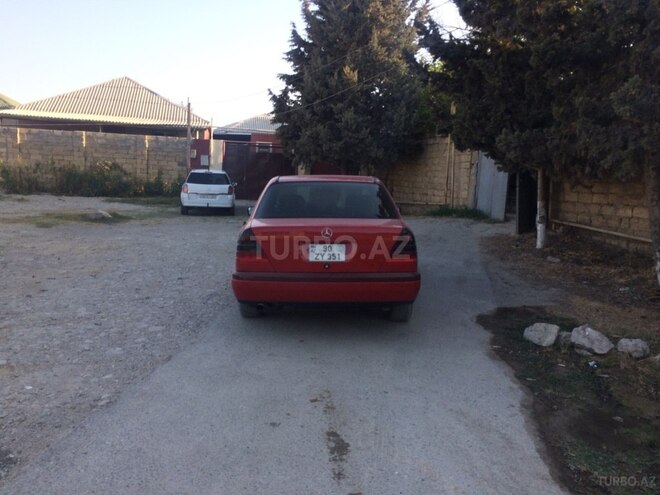 Mercedes C 200 1995, 210,000 km - 2.0 л - Sumqayıt