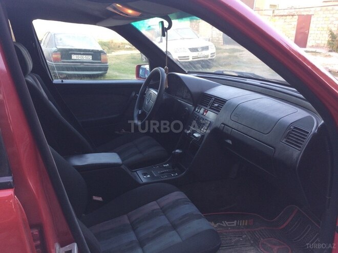 Mercedes C 200 1995, 210,000 km - 2.0 л - Sumqayıt