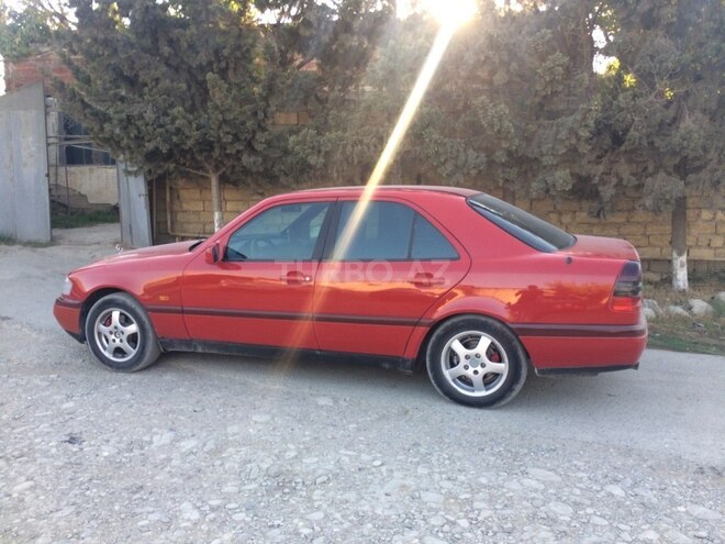 Mercedes C 200 1995, 210,000 km - 2.0 л - Sumqayıt