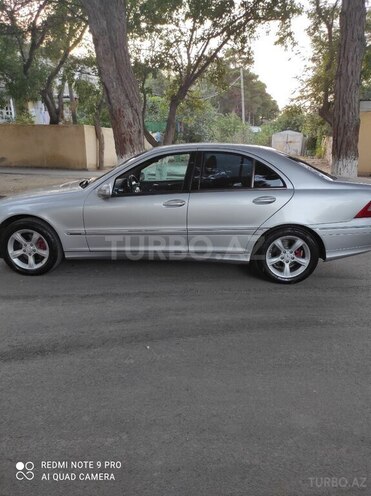 Mercedes C 200 2001, 488,000 km - 2.0 л - Sumqayıt