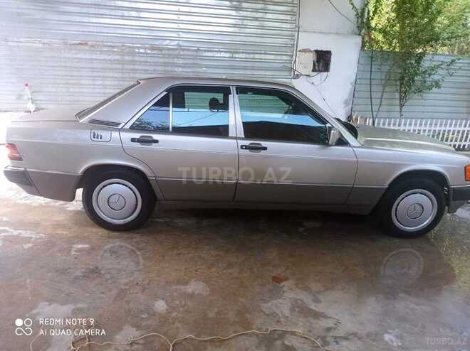 Mercedes 190 1992, 235,000 km - 2.0 l - Bakı