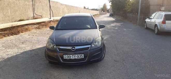 Opel Astra 2009, 202,000 km - 1.4 л - Bakı