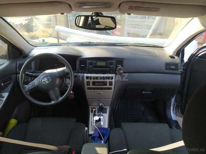 Toyota Corolla 2005, 240,000 km - 1.4 л - Oğuz