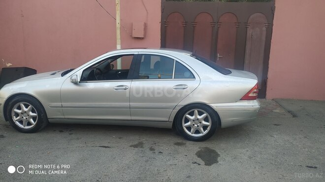 Mercedes C 240 2000, 375,000 km - 2.6 л - Bakı