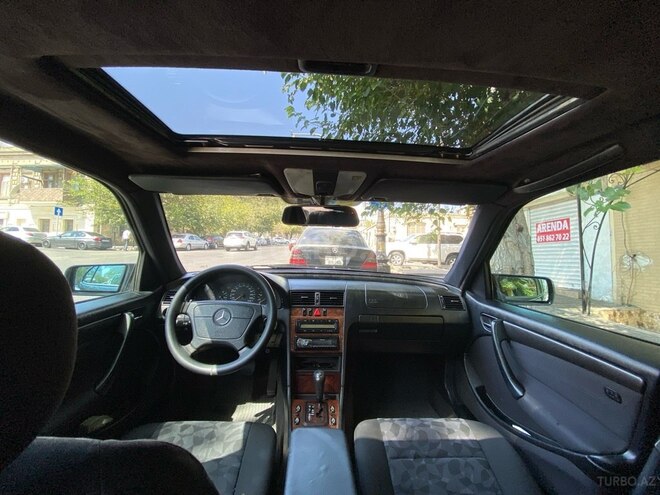 Mercedes C 200 1999, 295,000 km - 2.0 l - Bakı