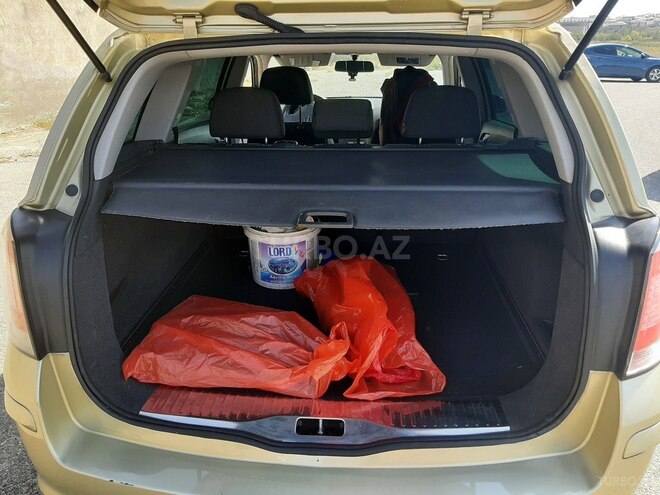 Opel Astra 2004, 282,000 km - 1.4 l - Bakı