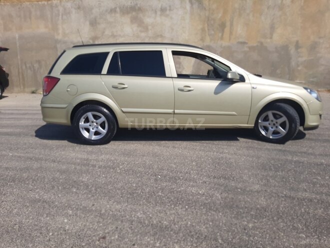 Opel Astra 2004, 282,000 km - 1.4 l - Bakı