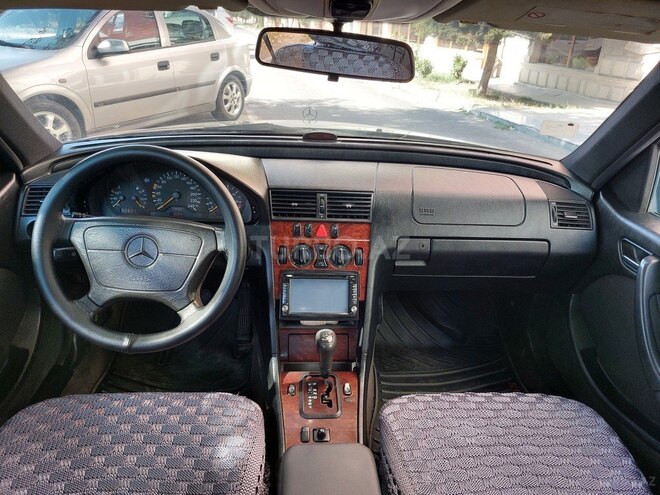 Mercedes C 220 1998, 359,077 km - 1.8 л - Bakı