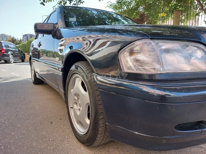 Mercedes C 220 1998, 359,077 km - 1.8 л - Bakı
