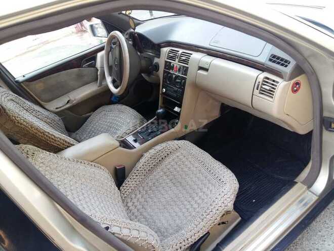 Mercedes E 230 1997, 225,000 km - 2.3 l - Sumqayıt