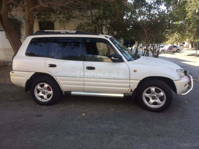 Toyota RAV4 1995, 341,000 km - 2.0 л - Bakı