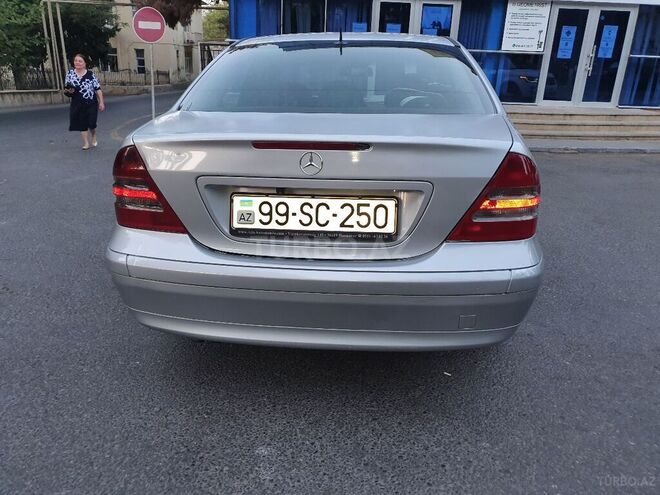 Mercedes C 200 2001, 292,200 km - 2.0 l - Bakı