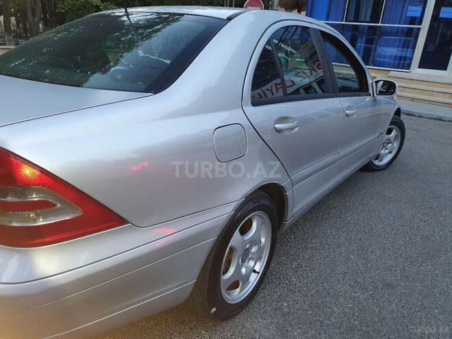 Mercedes C 200 2001, 292,200 km - 2.0 l - Bakı