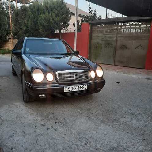 Mercedes E 240 2000, 343,088 km - 2.4 l - Beyləqan