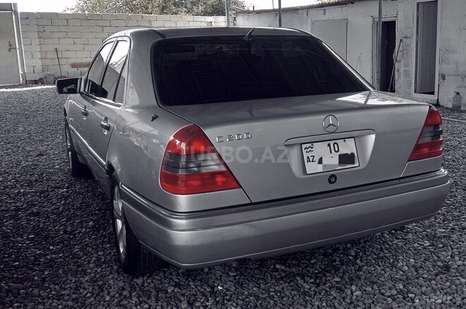 Mercedes C 200 1995, 310,000 km - 2.0 л - Bakı