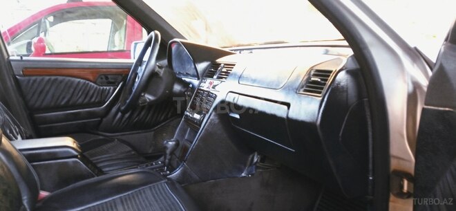 Mercedes C 200 1995, 310,000 km - 2.0 л - Bakı