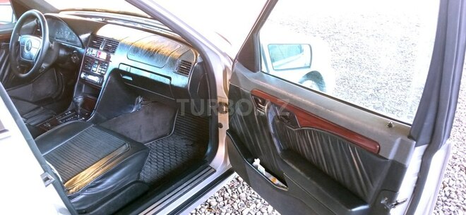 Mercedes C 200 1995, 310,000 km - 2.0 л - Bakı