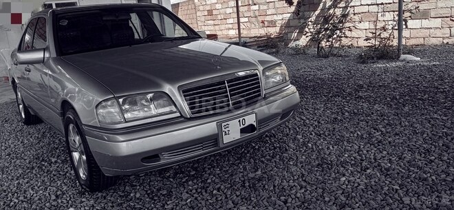 Mercedes C 200 1995, 310,000 km - 2.0 л - Bakı