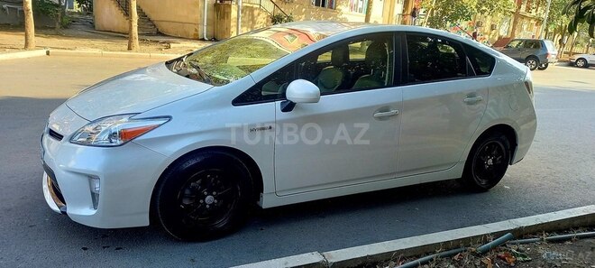 Toyota Prius 2014, 252,667 km - 1.8 л - Gəncə