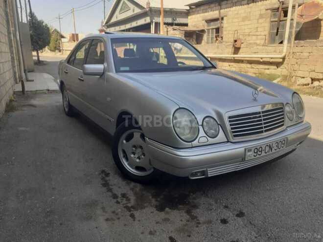 Mercedes E 240 1998, 178,000 km - 2.4 l - Bakı