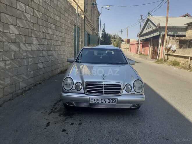 Mercedes E 240 1998, 178,000 km - 2.4 l - Bakı