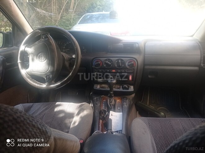 Opel Omega 1995, 250,000 km - 2.0 l - Bakı