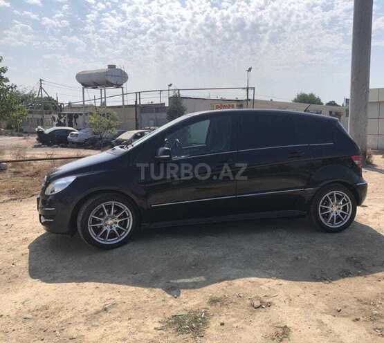 Mercedes B 170 2008, 146,000 km - 1.7 l - Bakı