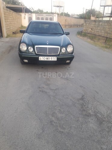 Mercedes E 200 1995, 534,949 km - 2.0 л - Şirvan