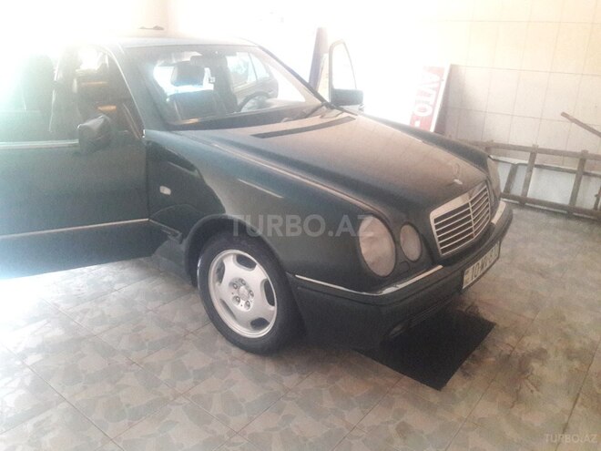 Mercedes E 200 1995, 534,949 km - 2.0 л - Şirvan