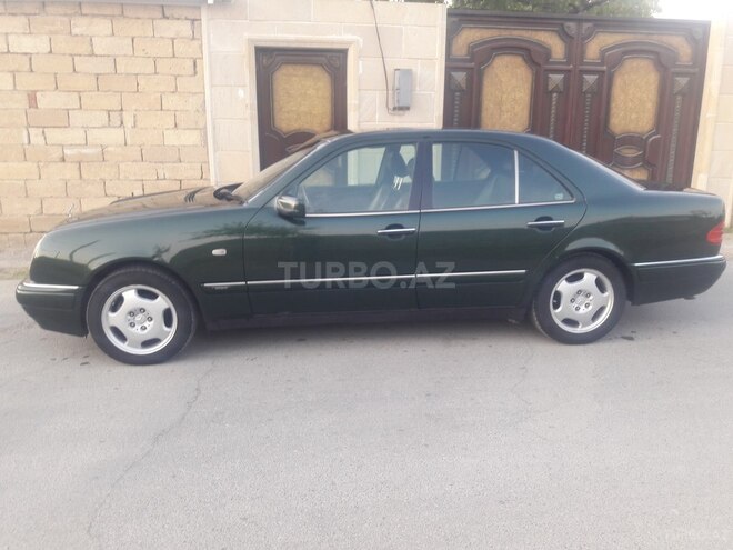 Mercedes E 200 1995, 534,949 km - 2.0 л - Şirvan
