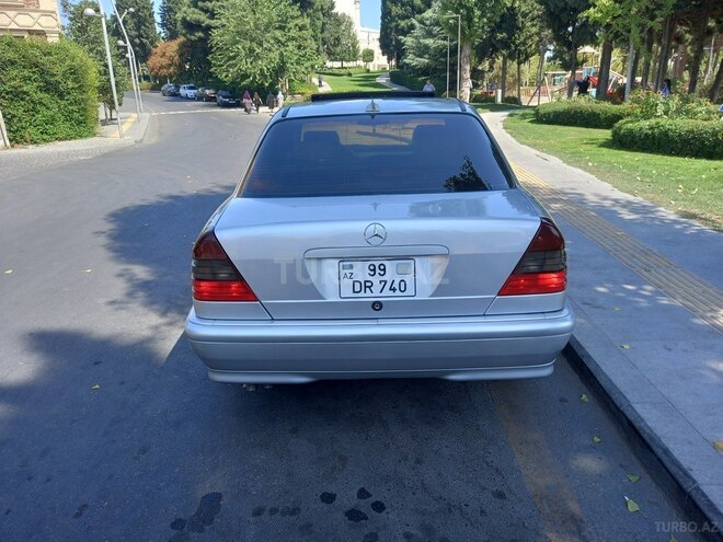 Mercedes C 230 1999, 161,818 km - 2.3 l - Bakı