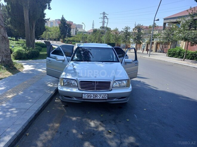 Mercedes C 230 1999, 161,818 km - 2.3 l - Bakı