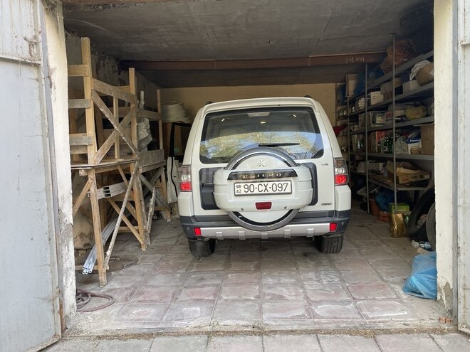 Mitsubishi Pajero 2008, 218,000 km - 3.0 l - Bakı