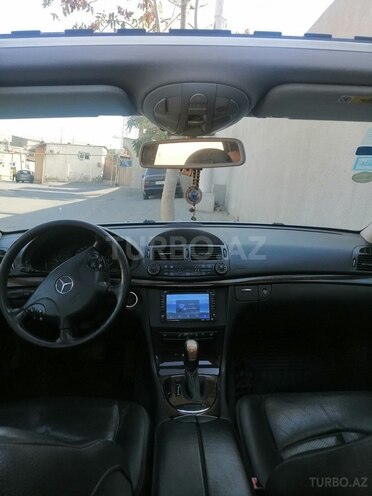 Mercedes E 220 2003, 297,790 km - 2.2 l - Bakı