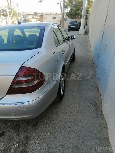 Mercedes E 220 2003, 297,790 km - 2.2 l - Bakı
