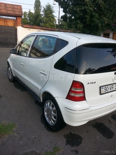 Mercedes A 160 2001, 213,000 km - 1.6 л - Qax
