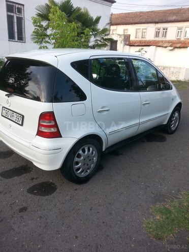 Mercedes A 160 2001, 213,000 km - 1.6 л - Qax