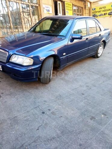 Mercedes C 220 1999, 389,823 km - 2.2 l - Bakı