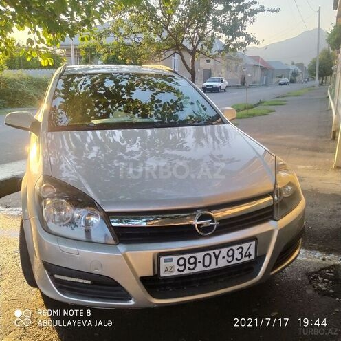 Opel Astra 2006, 198,000 km - 1.3 l - Qax